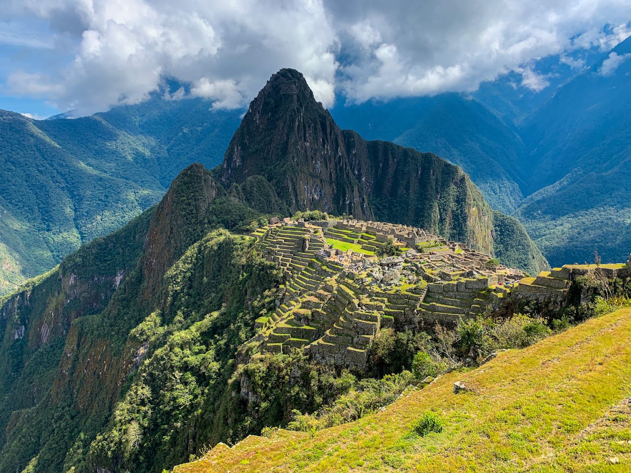 Exploring the Wonder of Machu Picchu